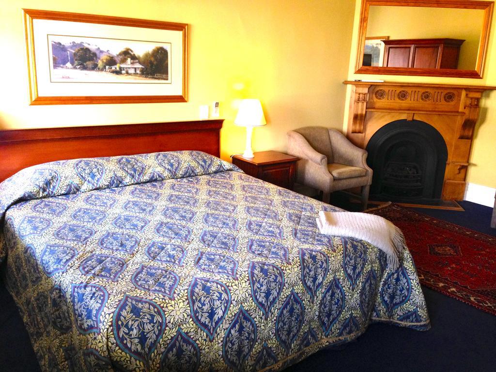 The York Palace Accommodation Стая снимка